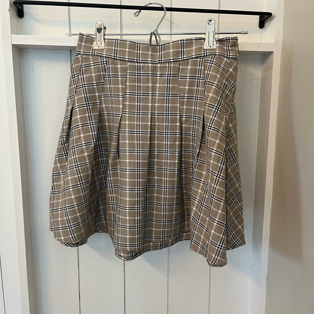 Garage pleated skirt
